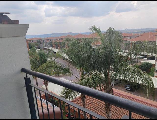 3 BEDROOM TOWNHOUSE FOR SALE IN SOLHEIM